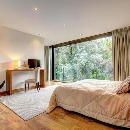 Sleeps 6 Wifi Βίλα